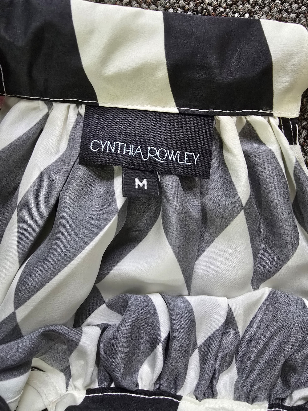 Cynthia Rowley Silk Resort Festival Maxi Dress - Picture 4 of 4